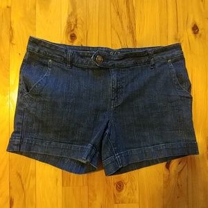 Denim jean shorts